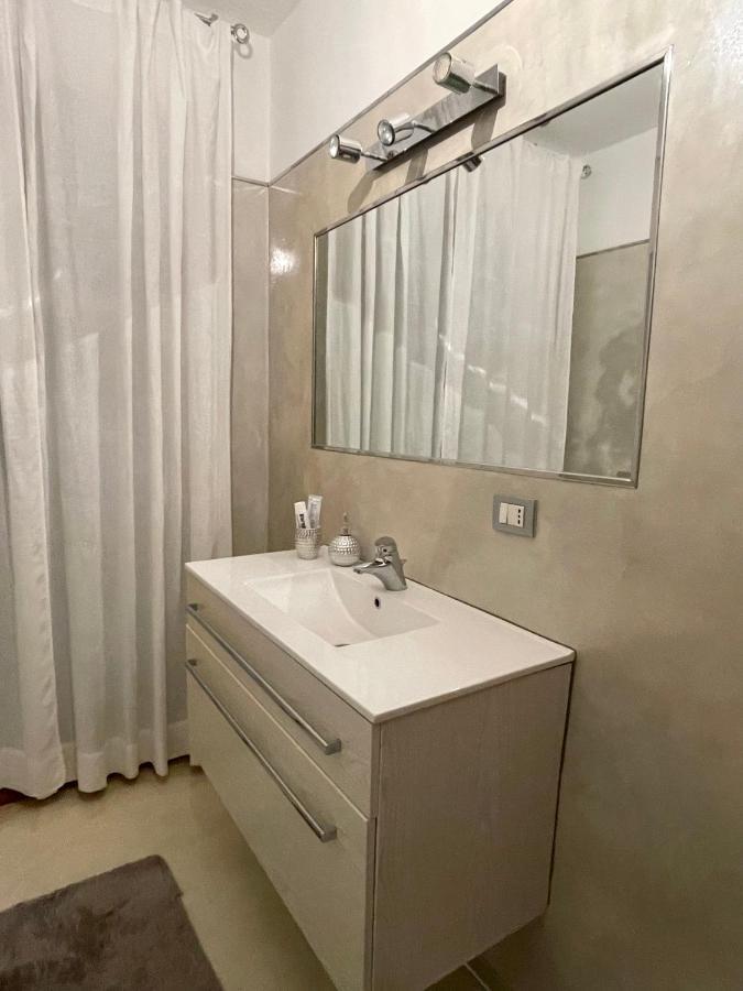 Double A Luxury Apartment Olbia Buitenkant foto