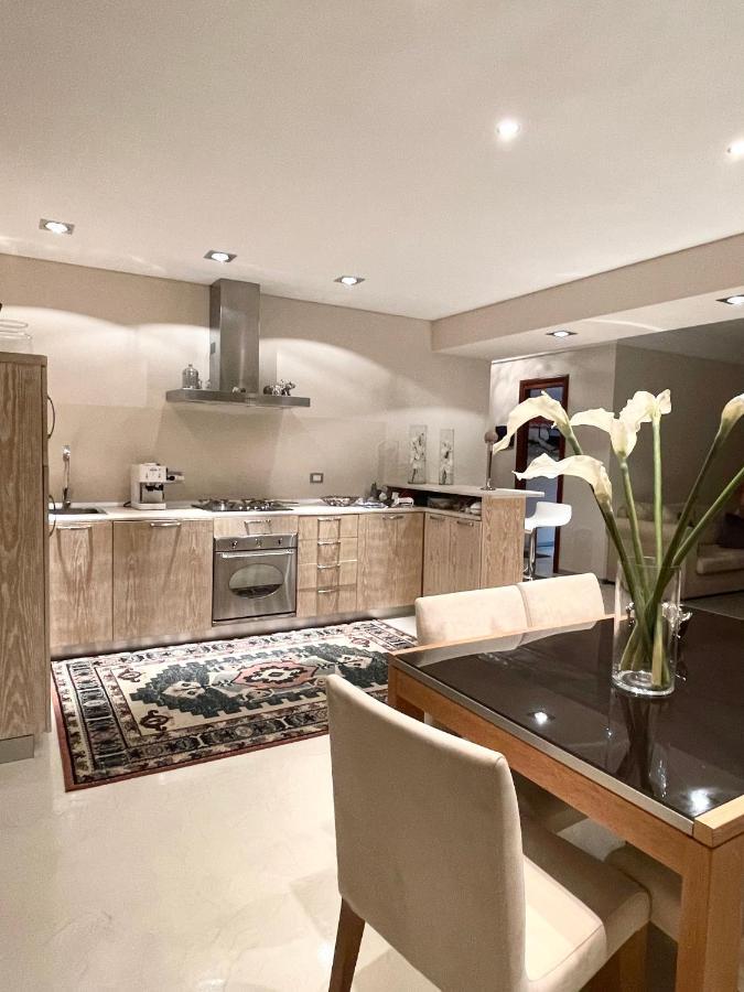 Double A Luxury Apartment Olbia Buitenkant foto